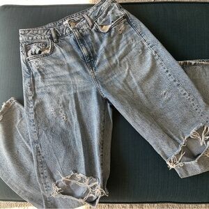 Forever 21 PREMIUM Light Blue Distressed Boyfriend Jeans 90s Fit